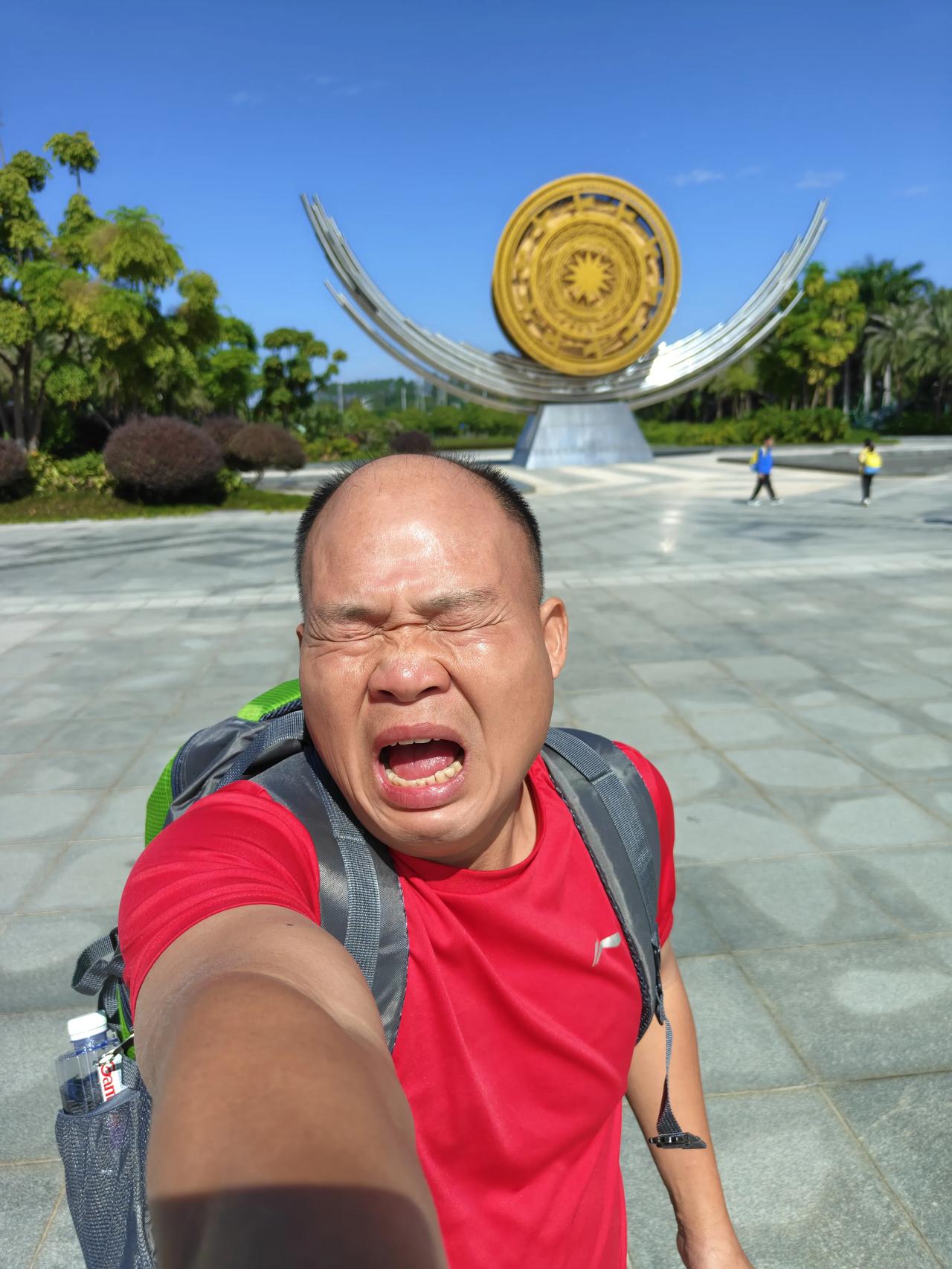 南宁东站有多么便利?早上提着两桶泡面，广州南到防城港北，途径南宁东51分钟，以