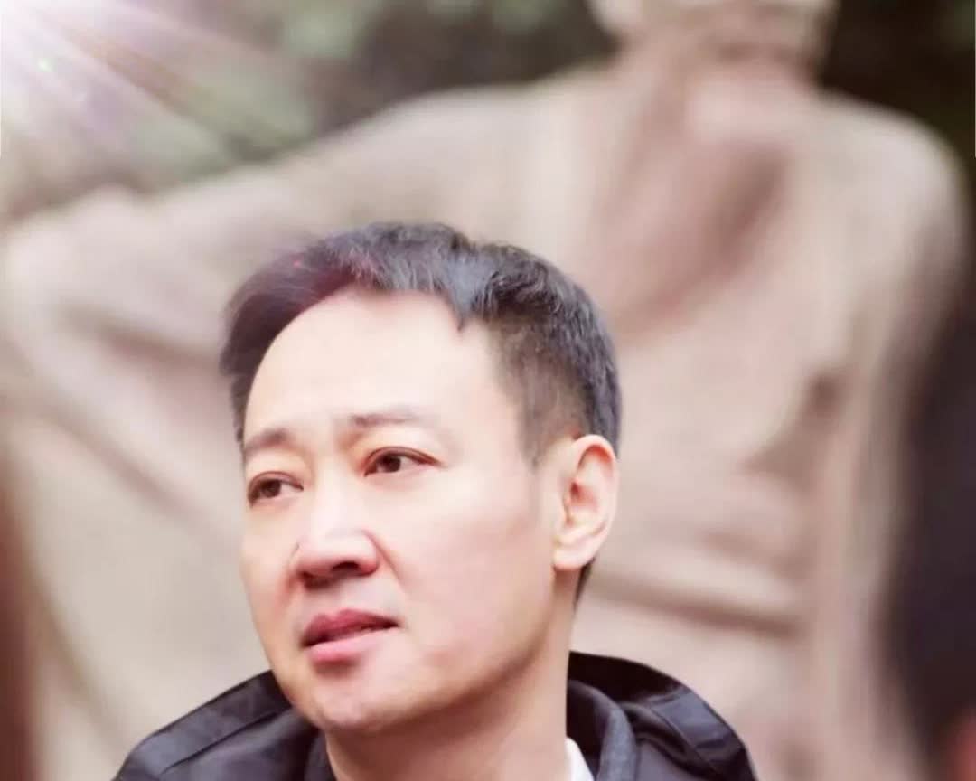 李乃文最新爆料！辛柏青现在话都说不出来了情况比想象中的还要糟糕...
