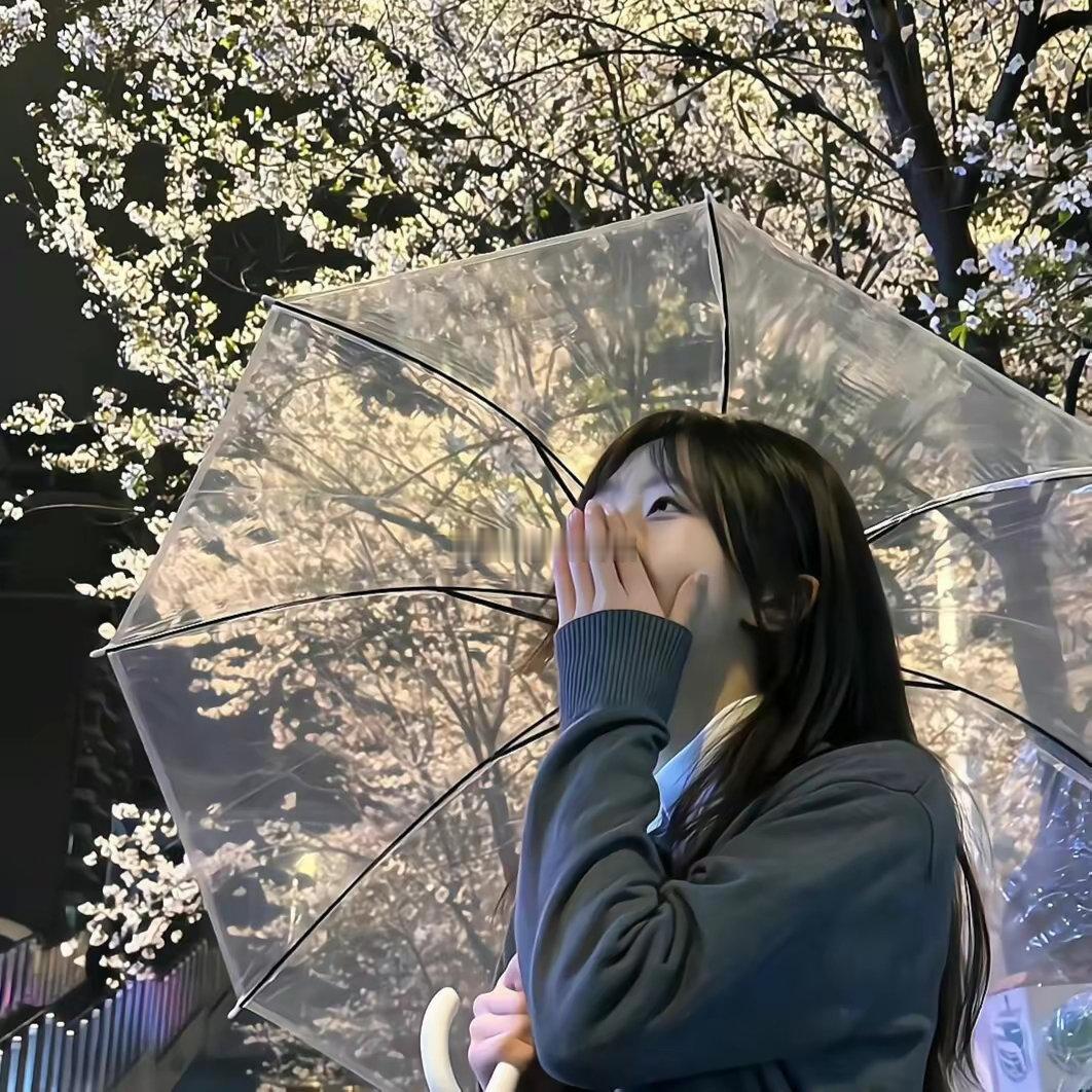 白羊座&天秤座白羊座的人热情冲动，爱冒险、慷慨、天不怕地不怕的，但是白羊座的