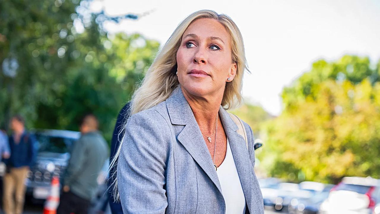 “我收到了安全警告……”美强硬派议员格林遭特朗普攻击后，突然呼吁“放下政治对立