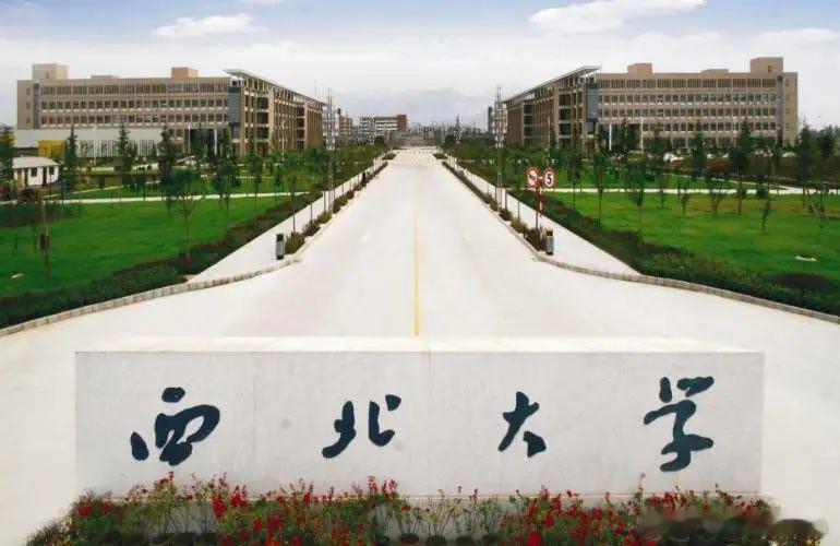 贾浅浅这个事会拖没了吗？我想不会的，我想全国人民也不愿意看到她拖没了。贾平凹的早