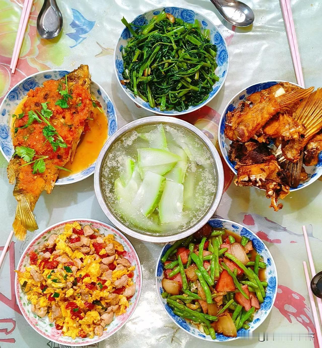 吃饭啦