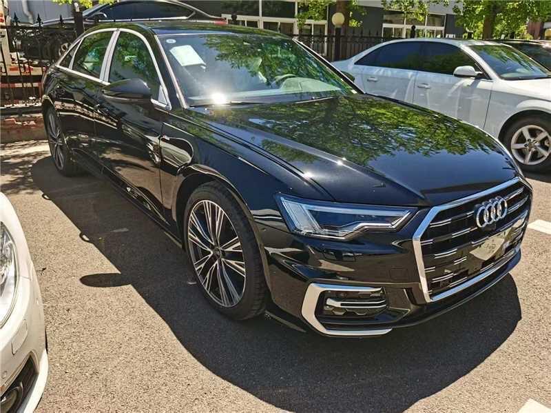 26款A645TFSI臻选动感指导价454900全款优惠177500裸车2