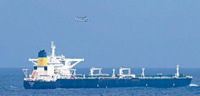 23日，特朗普正式宣布：被扣押的中国香港“世纪号”油轮所载180万桶委内瑞拉原油