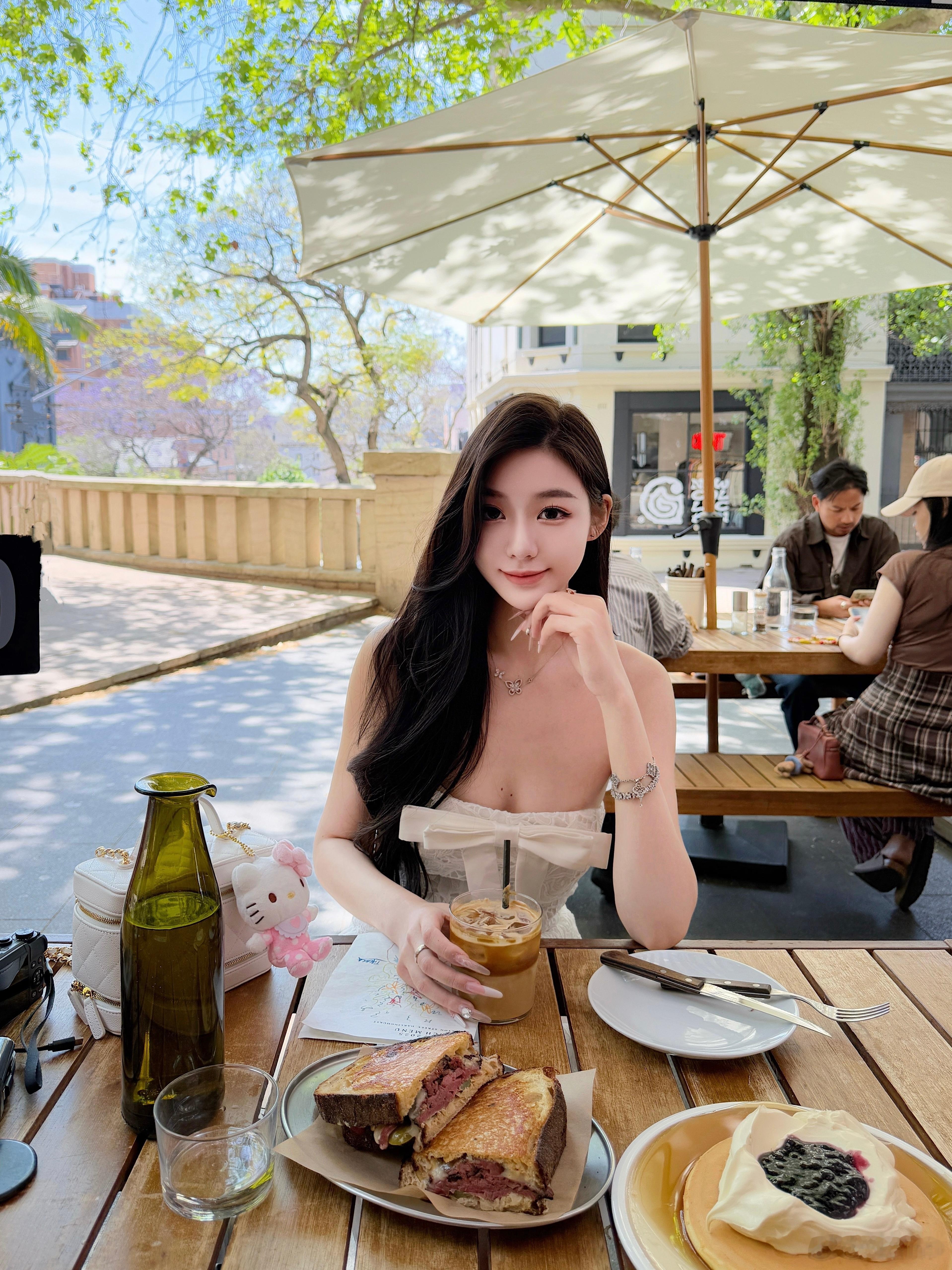 brunchtime☀️🫐🥞🪻​​​