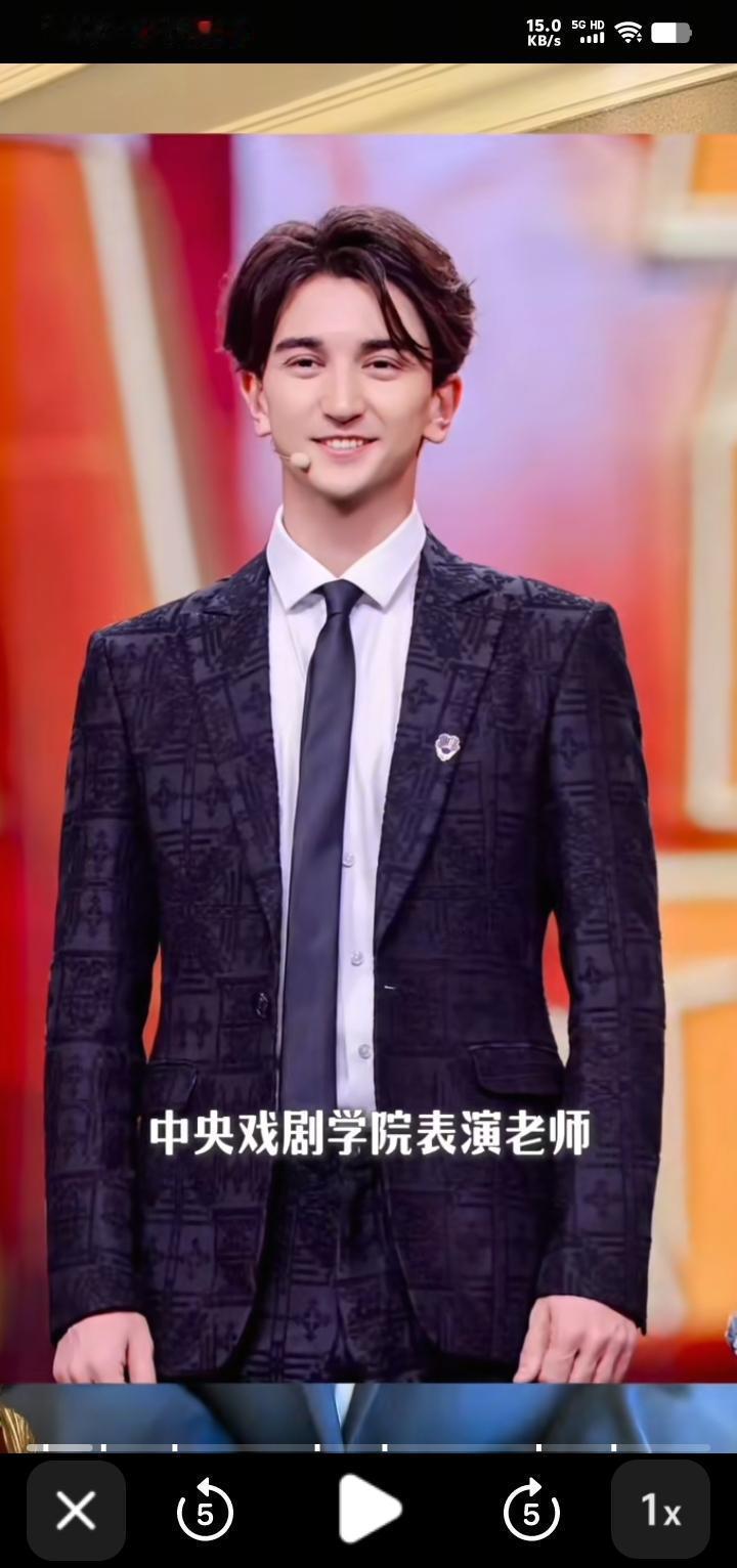 中戏老师下场作证！林傲霏这步棋走对了还是走砸了？谁能想到一个演员的入学资格