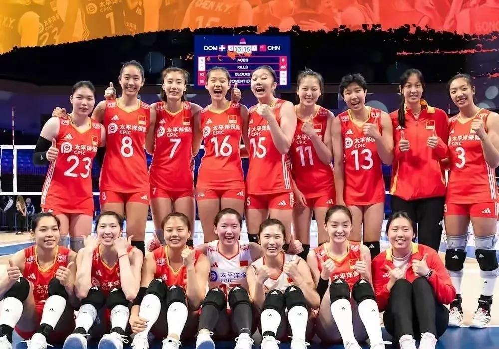 再演逆转！中国女排3-2美国，锁定第5！吴梦洁26分、王奥芊给力！美国这场，我