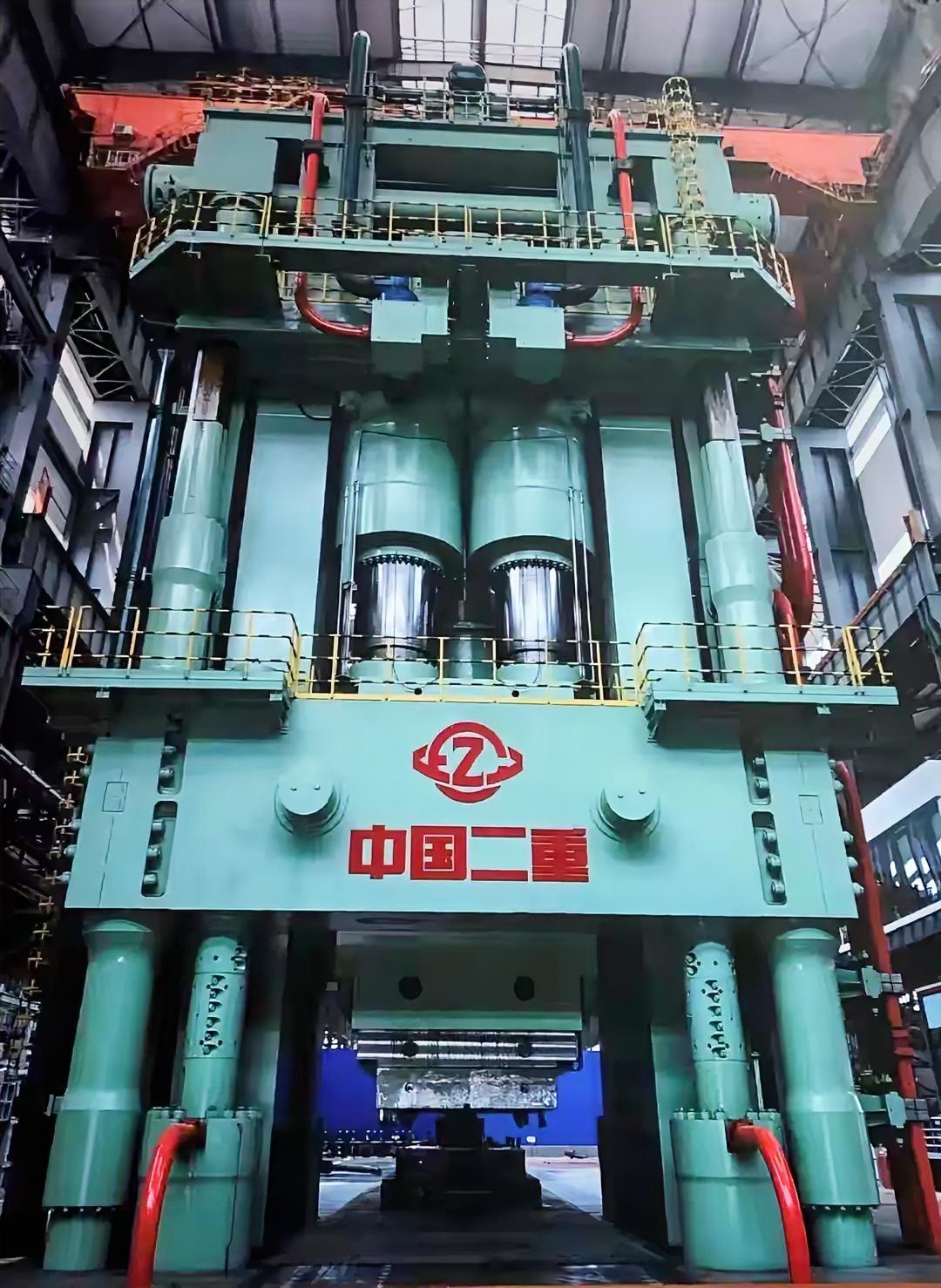 美媒酸了：当初苏联拒华合作，如今中国锻压机垄断全球！卡住全球航空工业命脉的