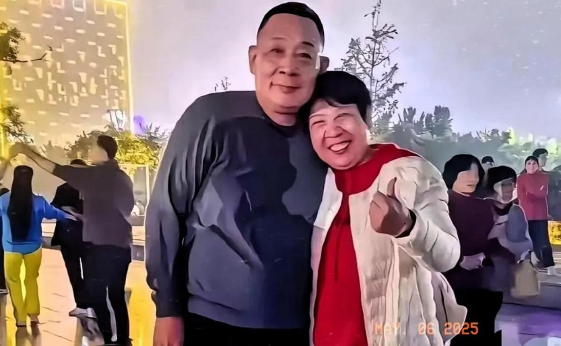 于东来把利润的95%分给员工已经够狠了，于彩琴更狠，她是直接把营业额分给员工，然
