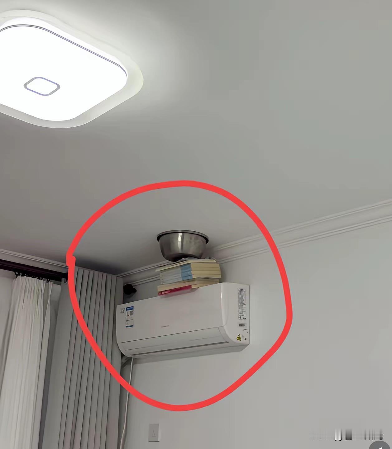 把人都逼成啥样了。这个女业主被楼上邻居折磨的快精神衰弱了，楼上是两个小孩00