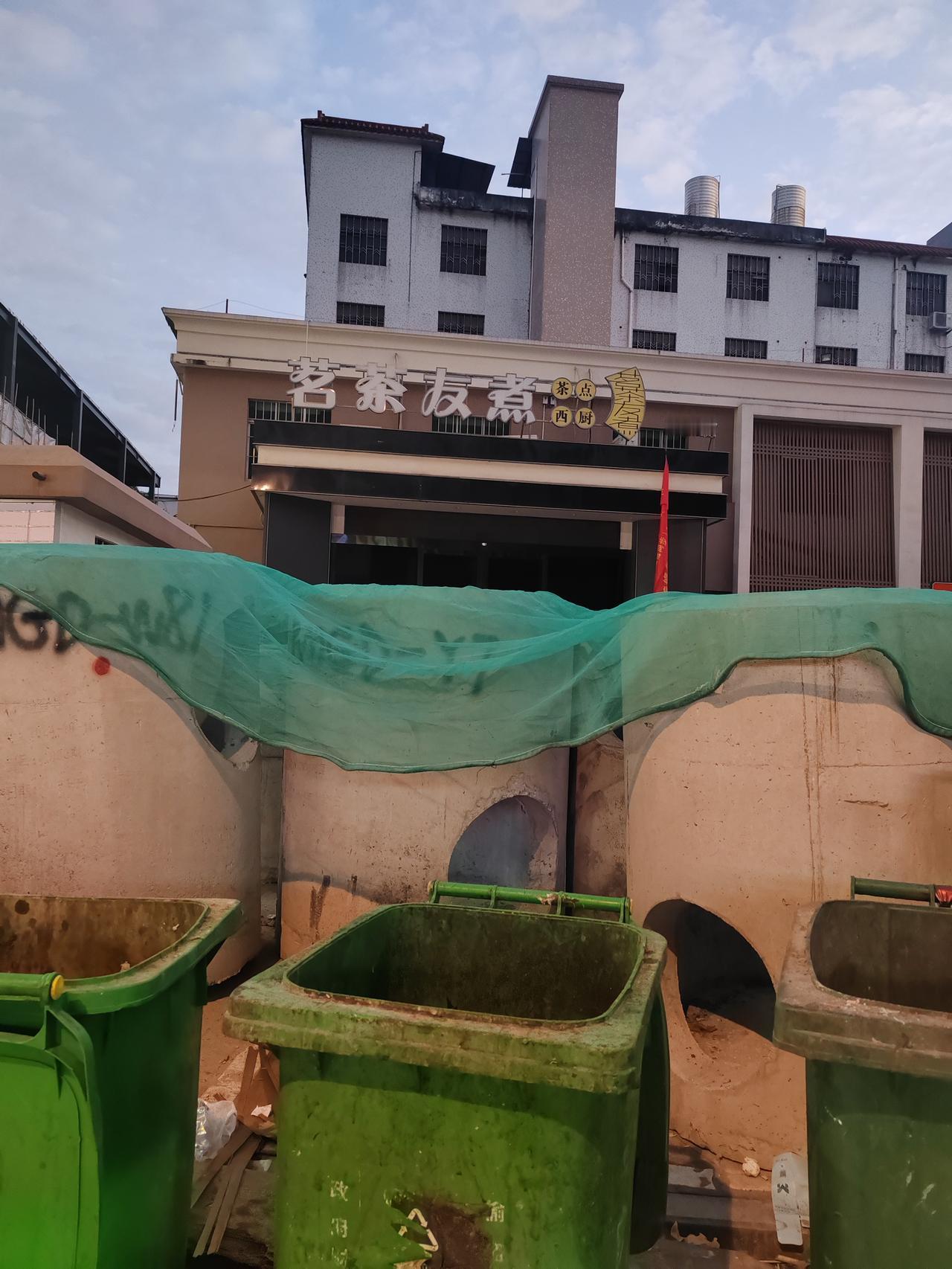 顺德美食名扬天下，自从顺德被评为世界美食之都，中央电视台又拍了《寻味顺德》后，顺