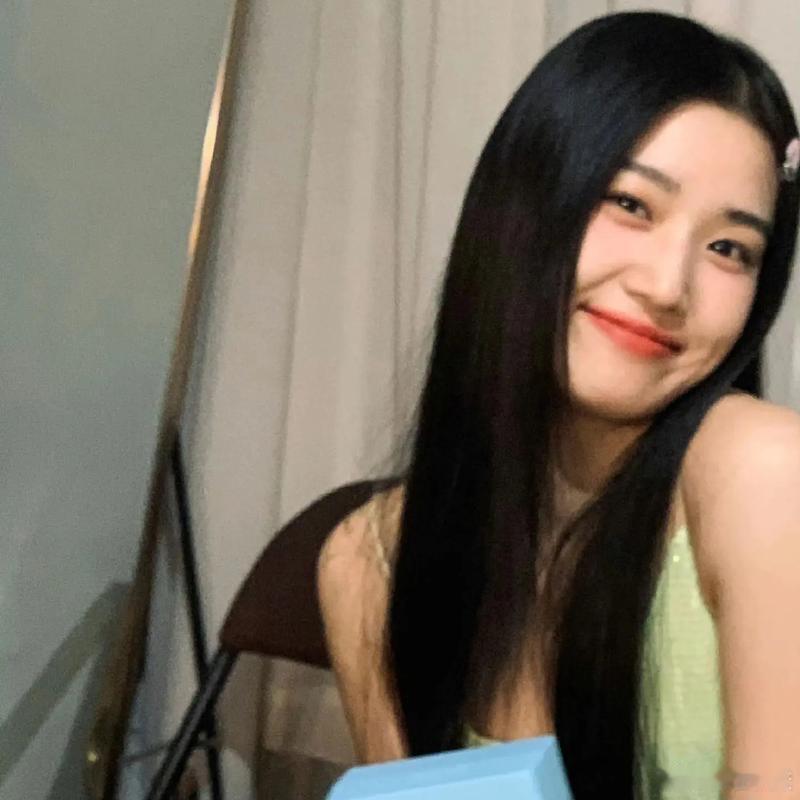 卢昱晓你会喜欢的小卢卢昱晓｜​​​