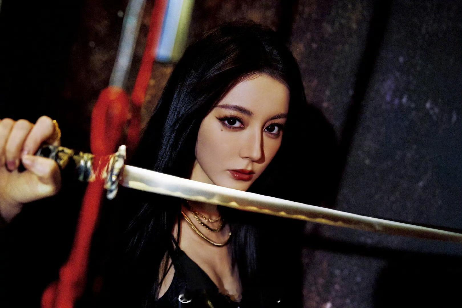 迪丽热巴工作室今日出图