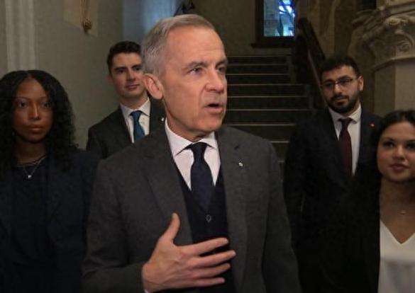 卡尼绝对称得上是加拿大乃至整个欧洲世界的英雄！要知道为啥我要这样说，就得从他