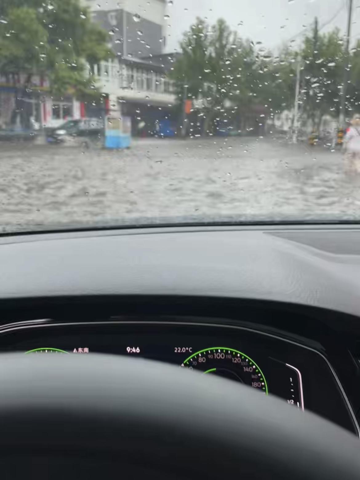 2025迈腾330涉水隐患