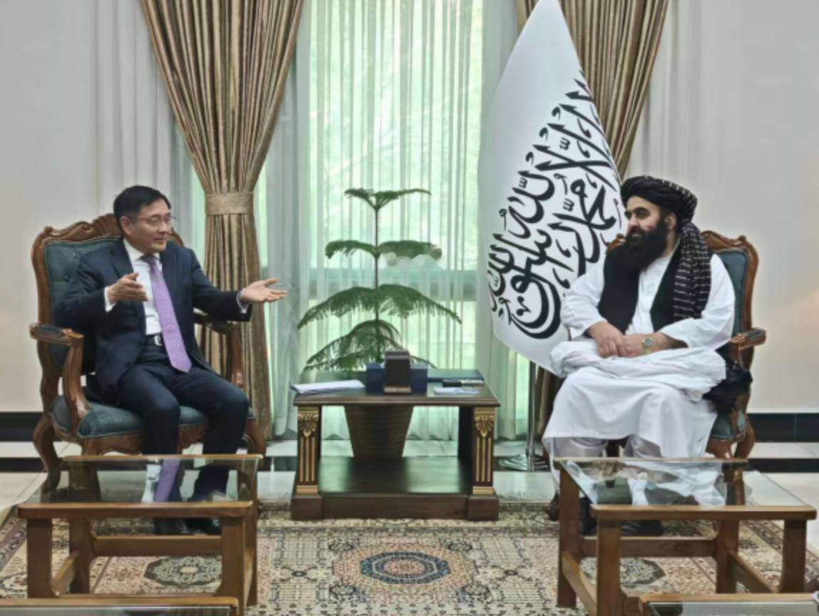 中国特使前往阿富汗和巴基斯坦调停，巴基斯坦愿意停火和谈，希望阿富汗要记住承诺，尽