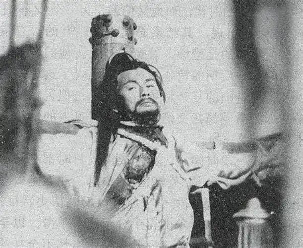 近代史有两位大人物在成都街头被公开处决。一是石达开。兵败大渡河被俘后，他被凌迟处