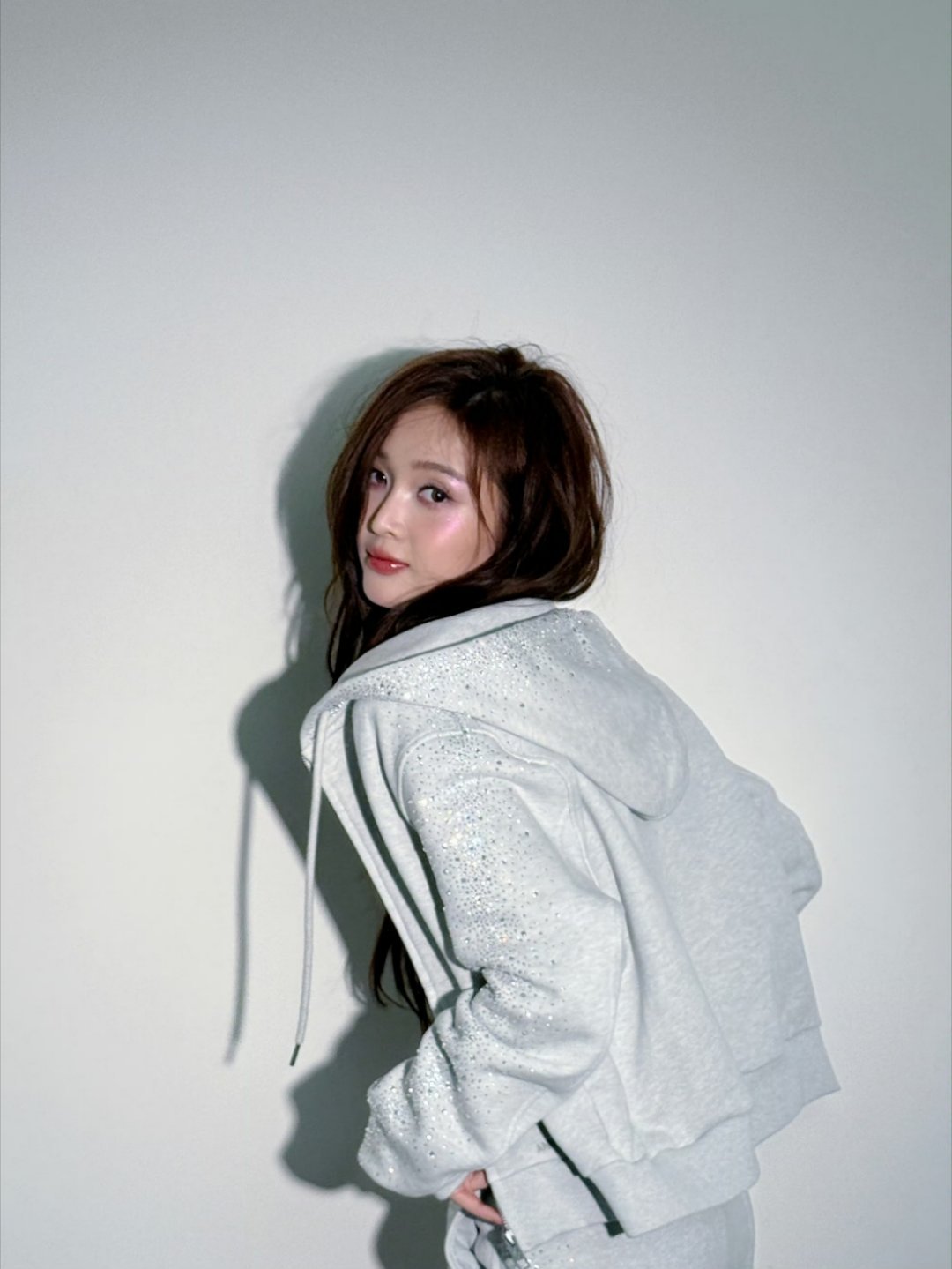 吴宣仪宝贝你有进步呀，感觉上班下班都开心期待更多作品～