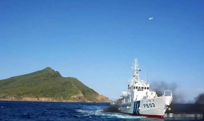 现在终于明白，为什么咱们没趁着中日紧张把钓鱼岛上的灯塔拆掉，因为这个灯塔很可能会