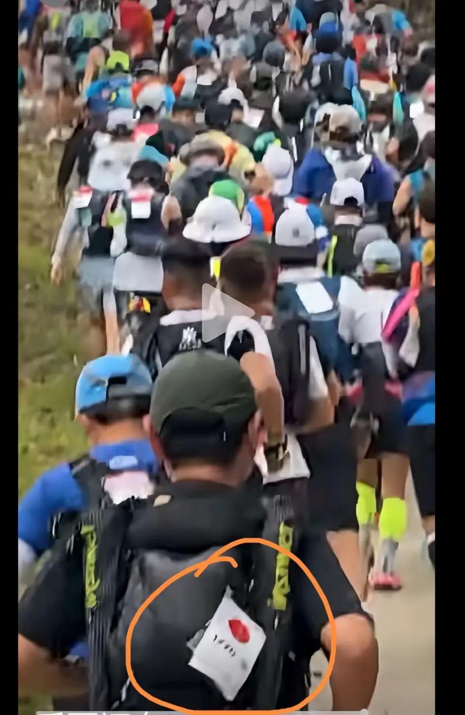 细思极恐，事出反常必有妖！最近随处可见的背包客，越看越让人心里犯嘀咕，这群人莫名