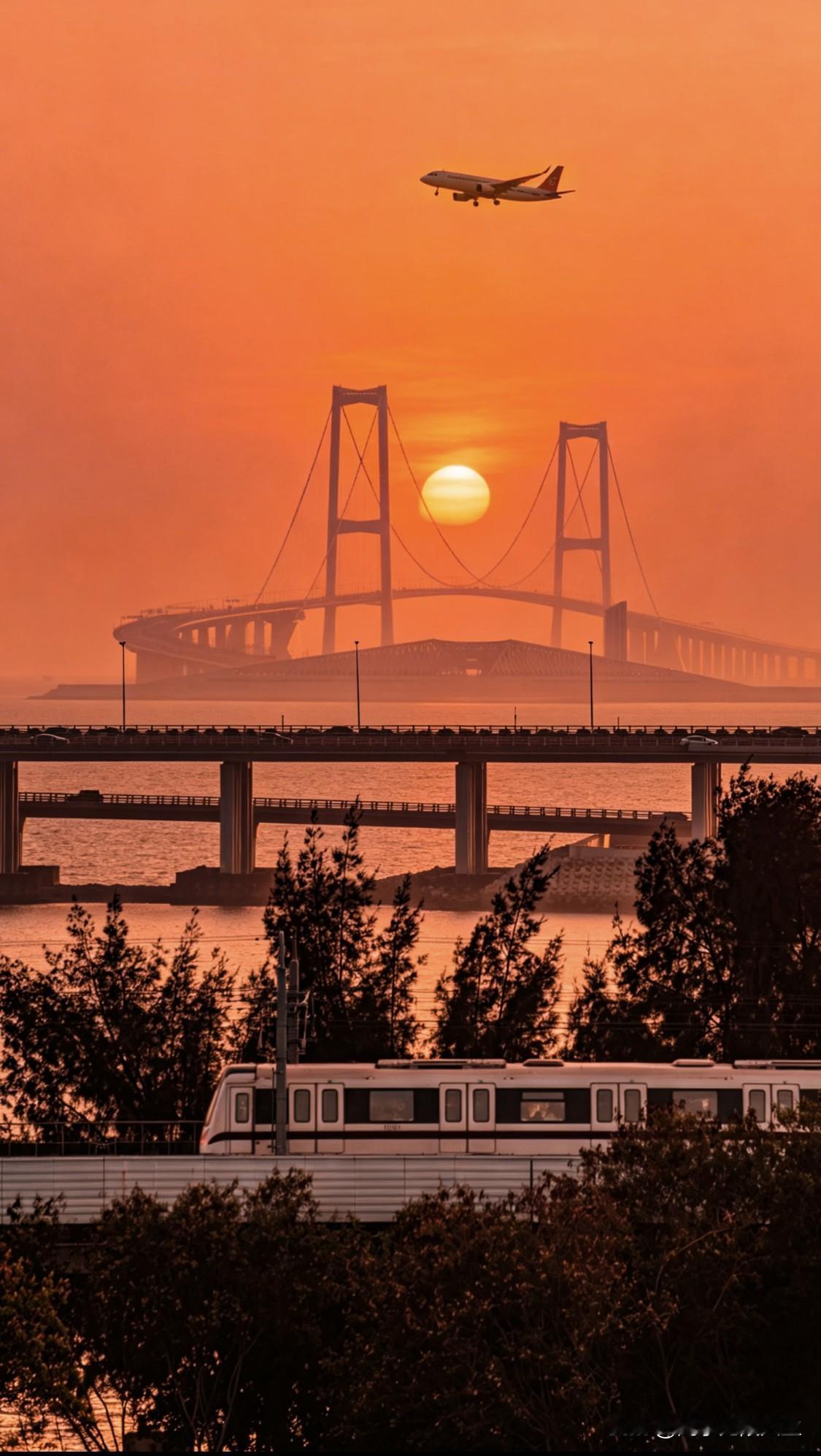 很现实的一段话：“现在不仅很多没钱的男人不敢结婚，有一些上百万，上千万，上亿存