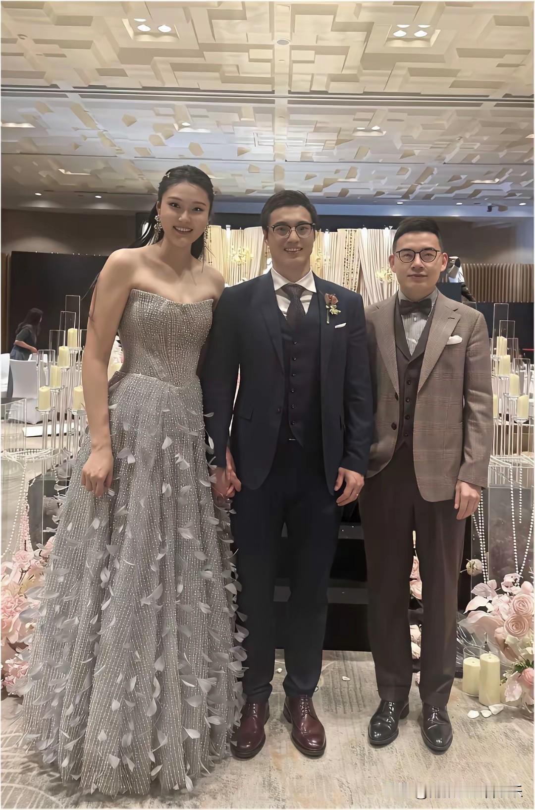 娶到这样的老婆，估计新郎不会在外面过夜吧？[捂脸哭][捂脸哭][捂脸哭]