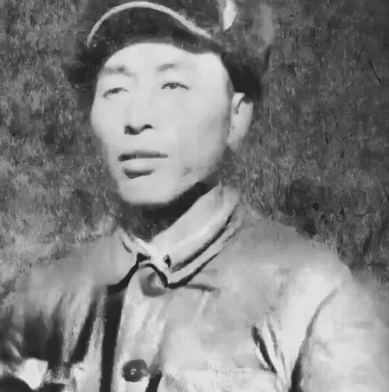 1951年，志愿军一炮兵阵地被击中，全员基本都已阵亡，谁料竟还有炮弹射出。美军赶