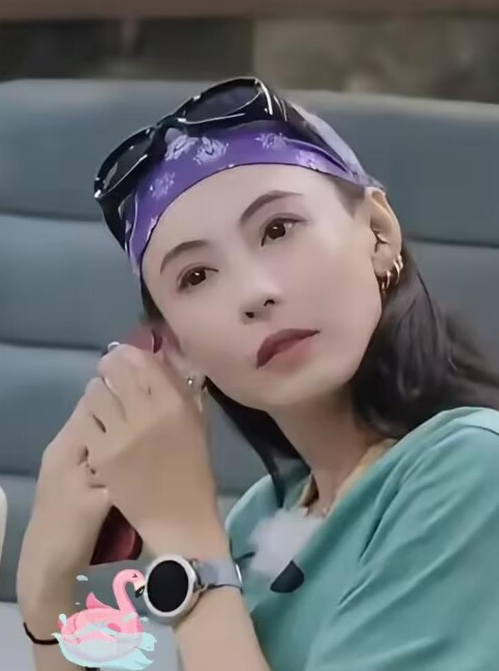 张柏芝被追问:想不想和谢霆锋复合？张柏芝当场就说透了：俩人现在是好朋友，更