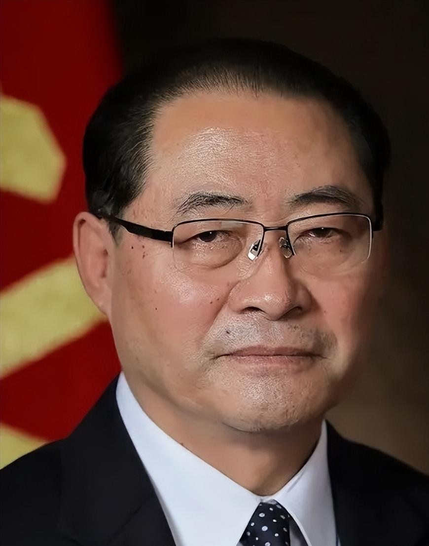 朝鲜出大事了，总理朴泰成刚落地中国求合作，金正恩就在平壤通报了一起军队特大犯罪案