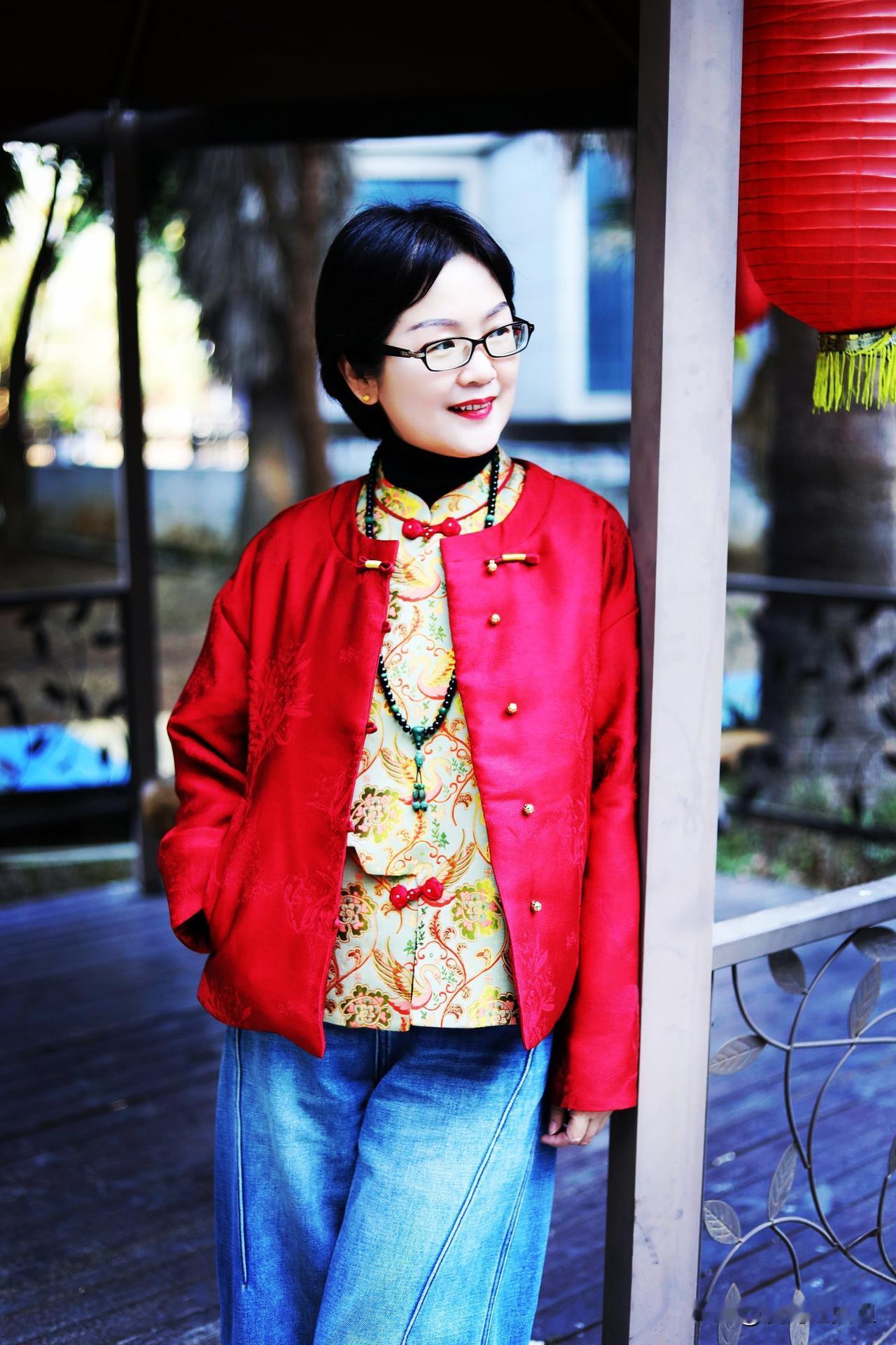 年味越来越淡，越来越不想过年的几个正解:1.做事的人越来越少，小时候年味的享受