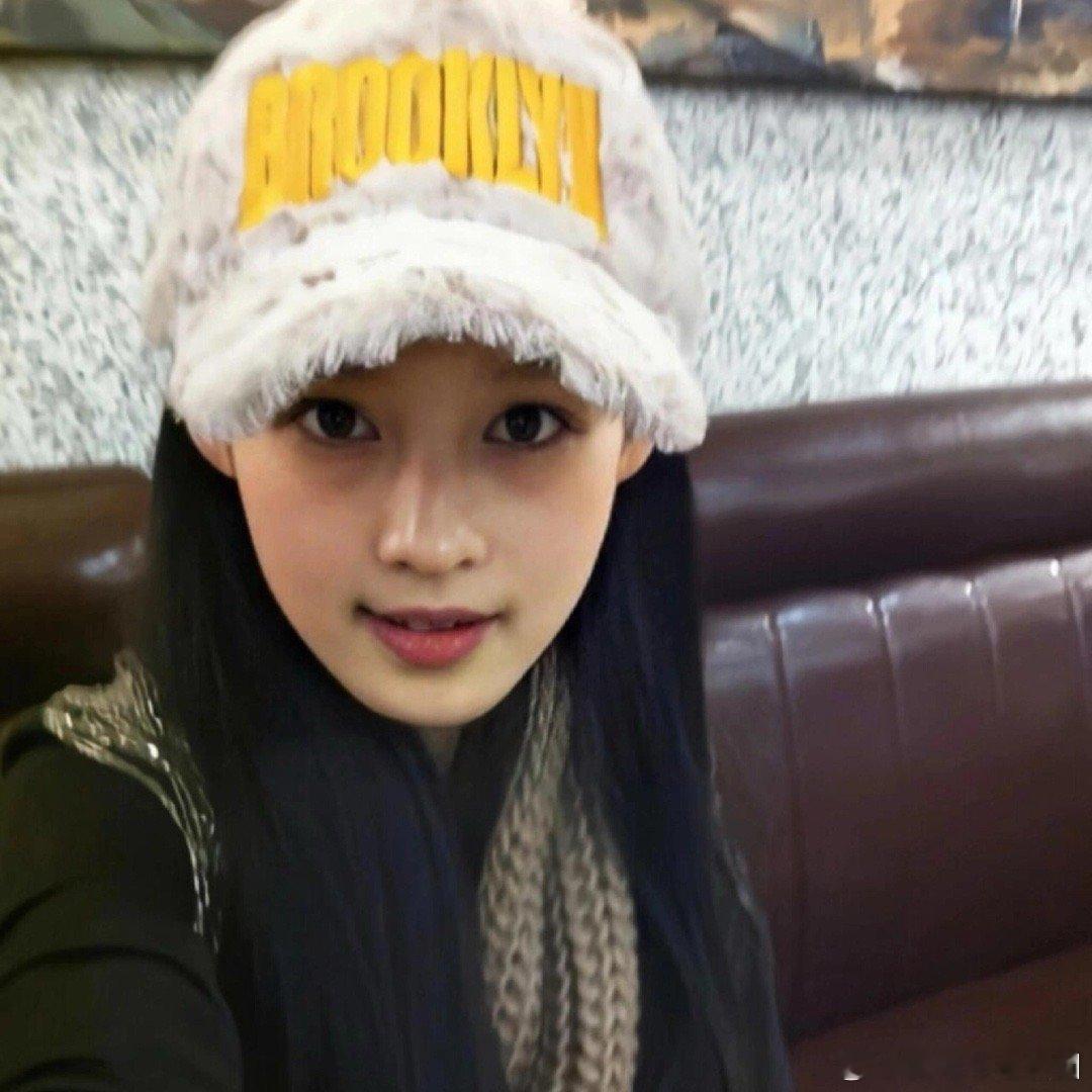考古李沁早期感觉她的面相很正，也很善良的感觉​​​