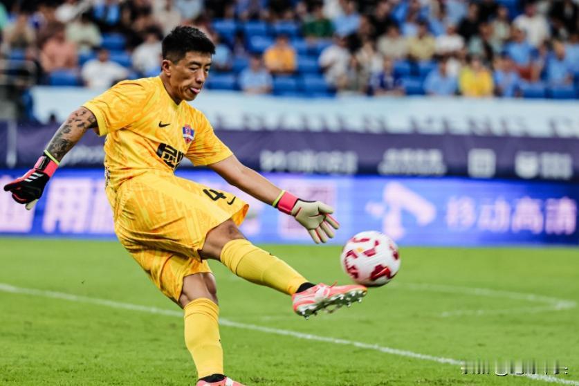 叹息，这个真的有点可惜！梅州客家的主力门将郭全博自宣退役！28岁，可惜，