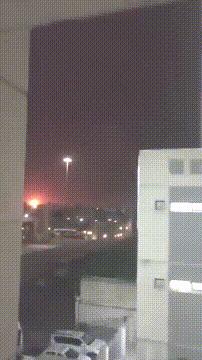 美伊局势极度危险！以色列故意引爆战争，惹怒伊朗，报复行动开始！特朗普真急了，连忙