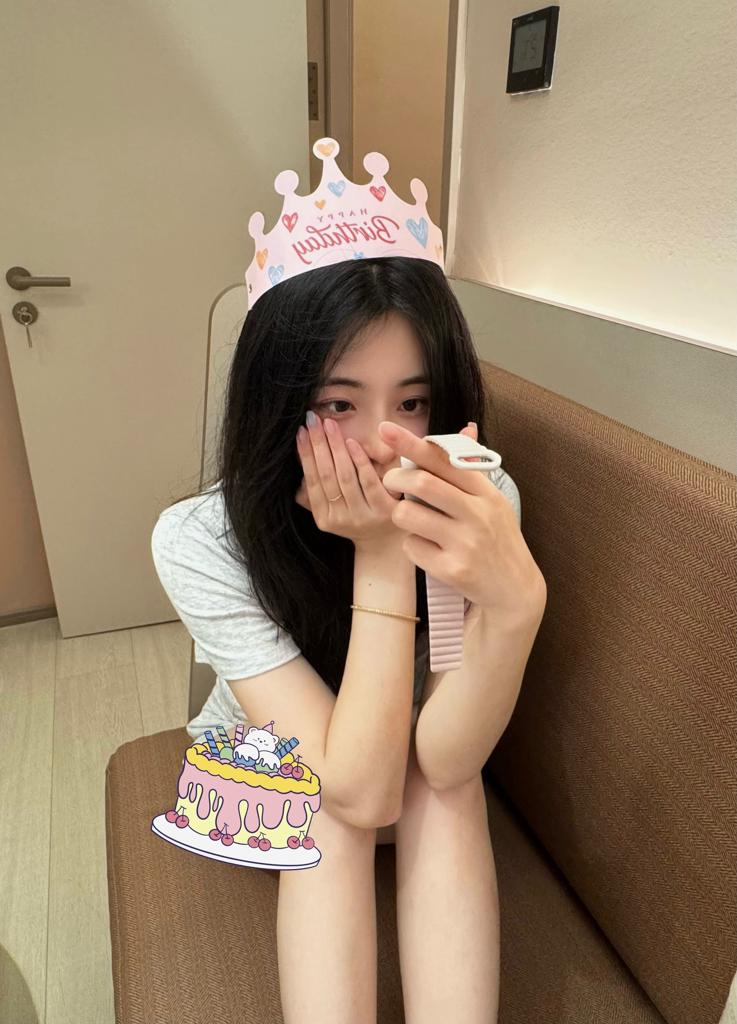上班的人就这样潦草地过生日：​​​