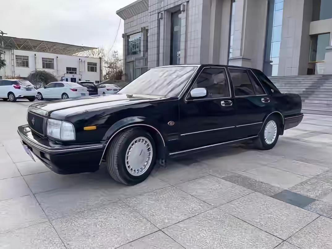 80年代那辆能把二环房价衬成白菜的尼桑公爵王，今儿个拿出来，身价还扛得住吗？