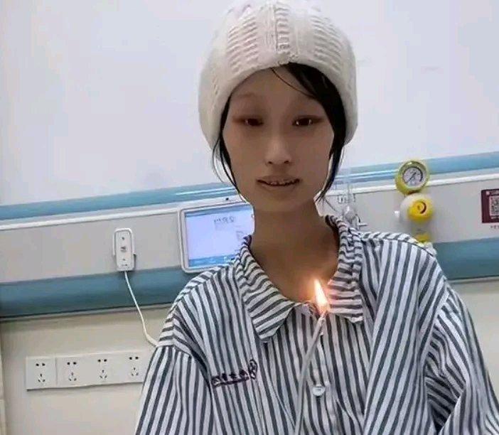 21岁网红“勇敢饭饭”离世的消息太让人痛心。她本是青春活泼的女孩，却因误诊陷入深