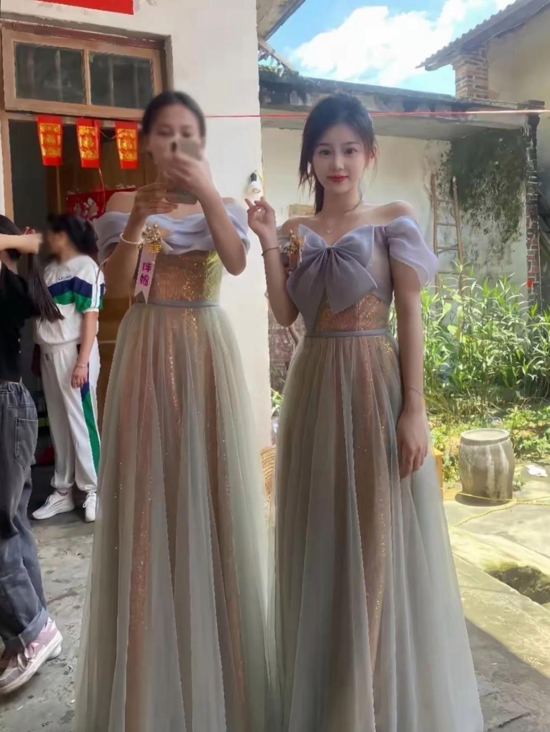 今天我和闺蜜一起来乡下做伴娘！！