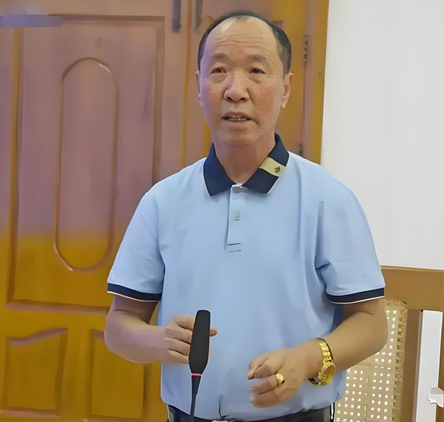 缅北果敢地区的电诈头目明学昌，就是典型的扣错扣子后又不懂得及时纠正，最终亲手葬送
