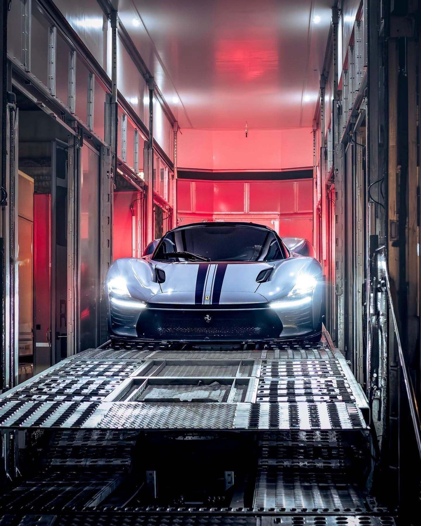 FerrariDaytonaSP3法拉利太有氛围了！