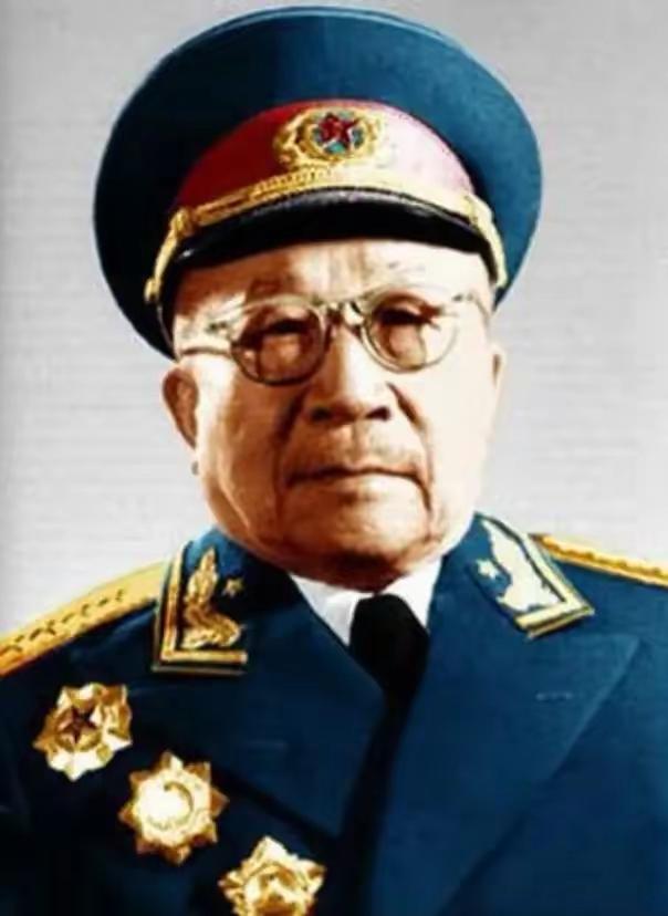 1943年，张云逸抓了国军将领的独子，对方提出用10挺机枪、100支步枪交换，张