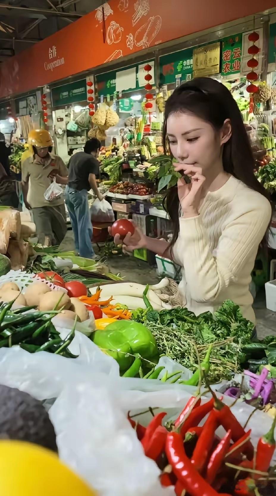 越来越觉得马筱梅打造的人设虚不拉几本来就是豪门媳妇家里也明明高新请着2