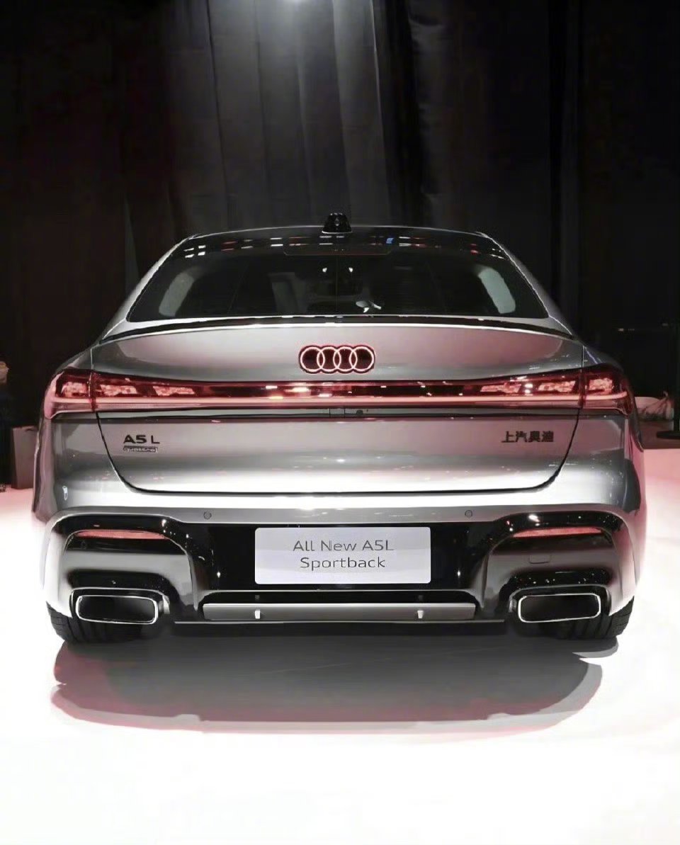 上汽奥迪A5LSportback带着满满诚意而来：2922mm轴距拉长空间，超