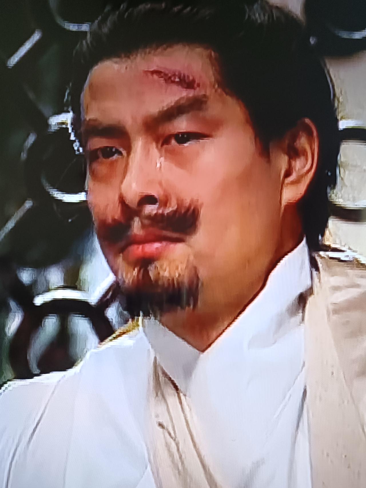 汉末有个很现实的潜规则：曾做过一方头领、自带班底的人，不能轻易给独立兵权。曹