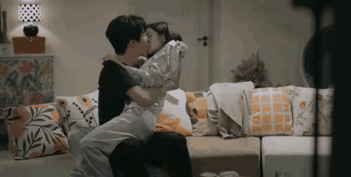 老天呐，突然有点理解陈晓了！[捂脸哭][捂脸哭]