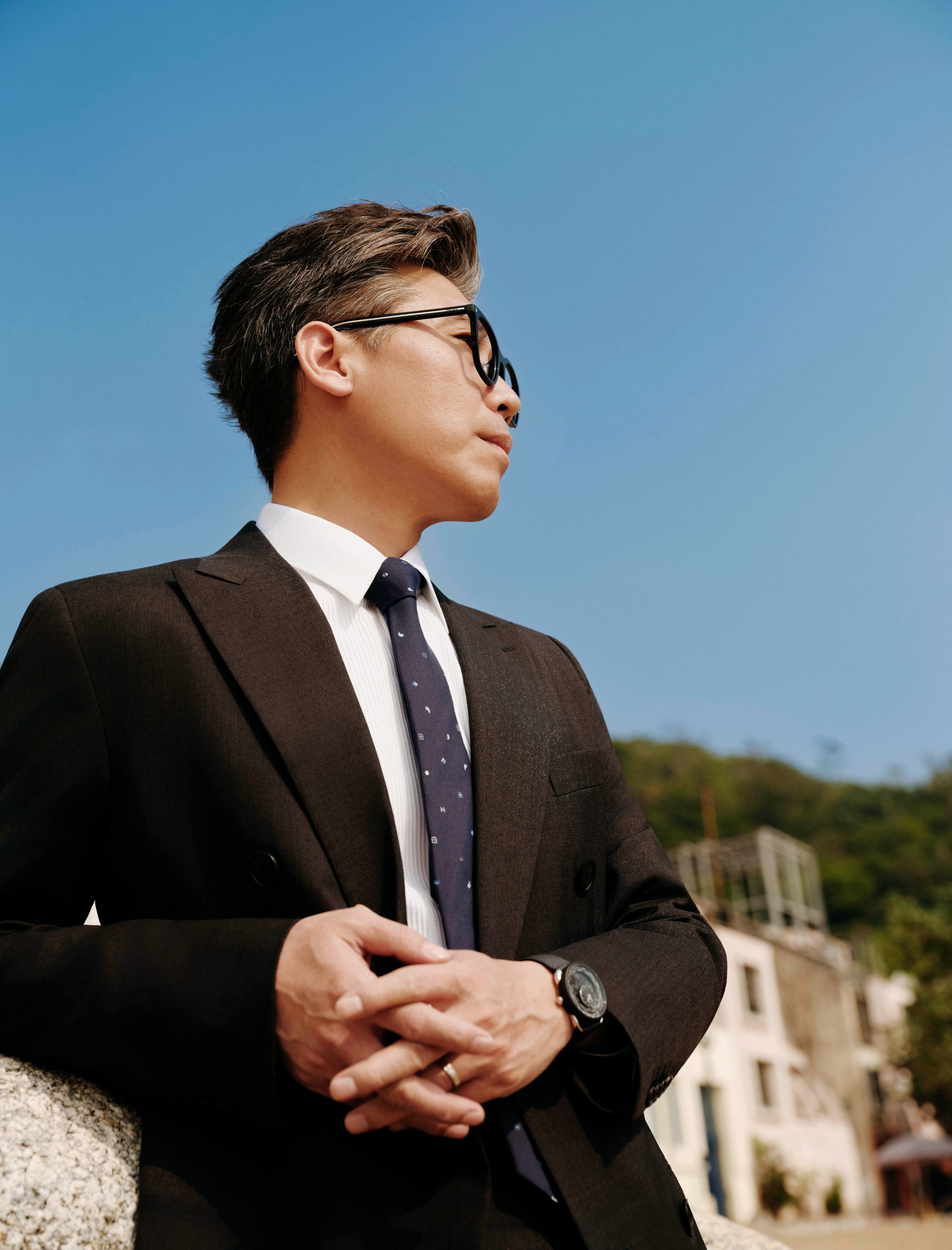 身穿爱马仕亮相盛典活动的李乃文、黄轩、尹昉。三位的气质与风格与爱马仕男装低调优雅