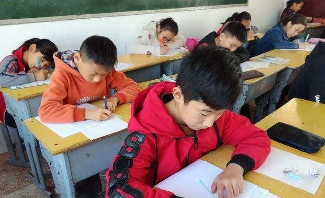 影响小学生成绩的7个坏习惯，很多孩子天天在重复！我们都有过这种体验吧？给孩子买