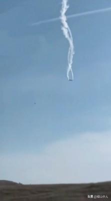 11月11号，1架土耳其的C-130大力神军用运输机从阿塞拜疆返回途中坠毁在格鲁