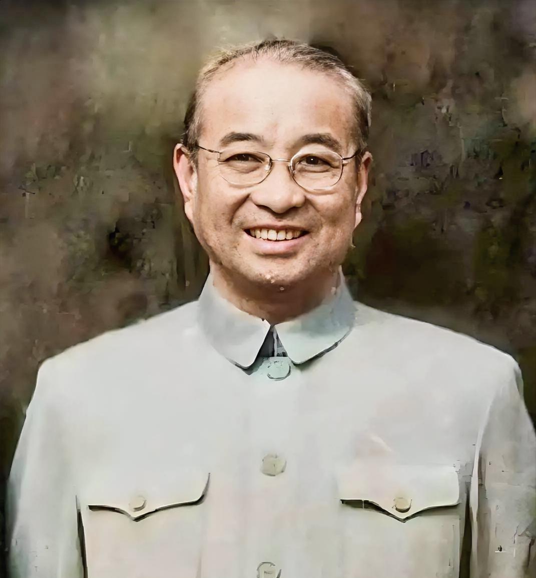 1961年3月16日，陈赓大将在上海溘然长逝。徐向前元帅得知噩耗后，红着眼眶对聂