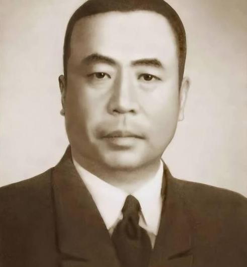 吴石将军案中，陈宝仓将军并没有暴露，而蔡孝乾也不知道陈将军是特工，陈将军之所以暴