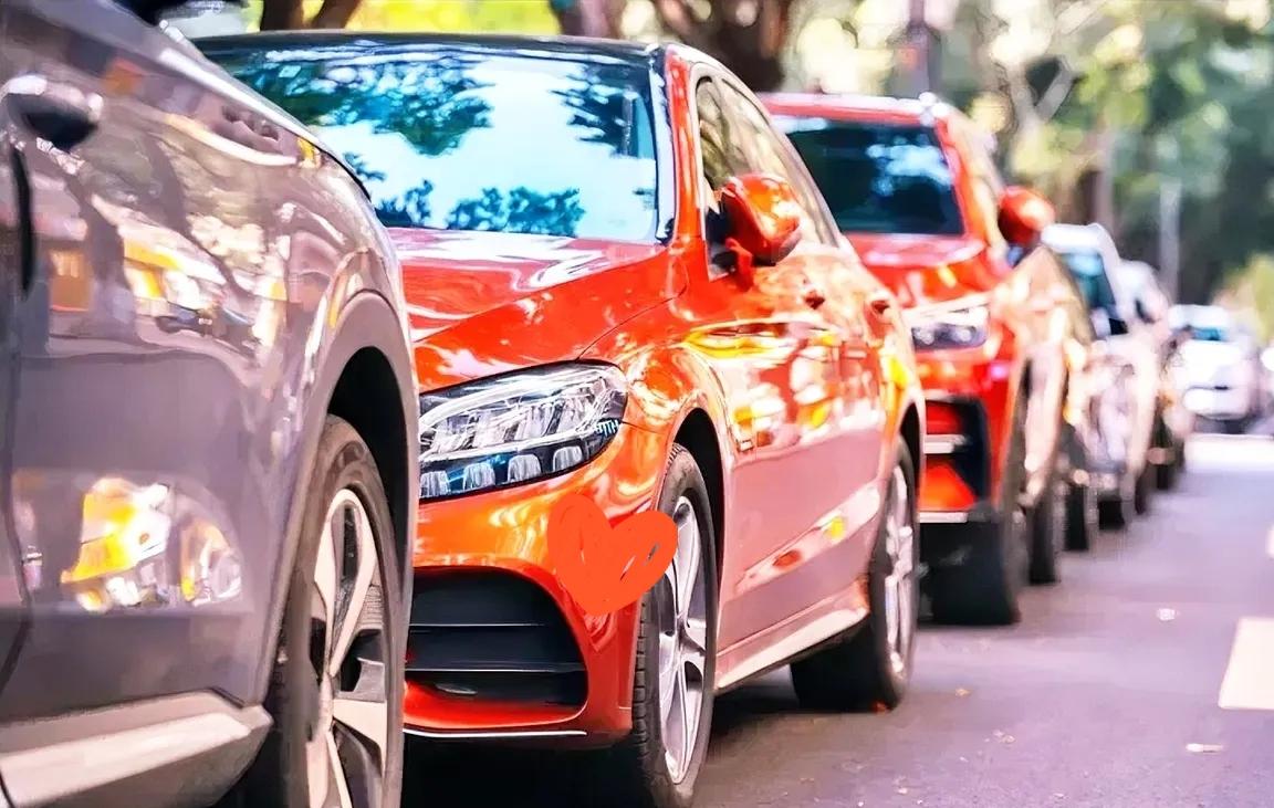 以后买车越来越透明了！12月12日，国家终于已经出手整治汽车价格乱象，最新规定：